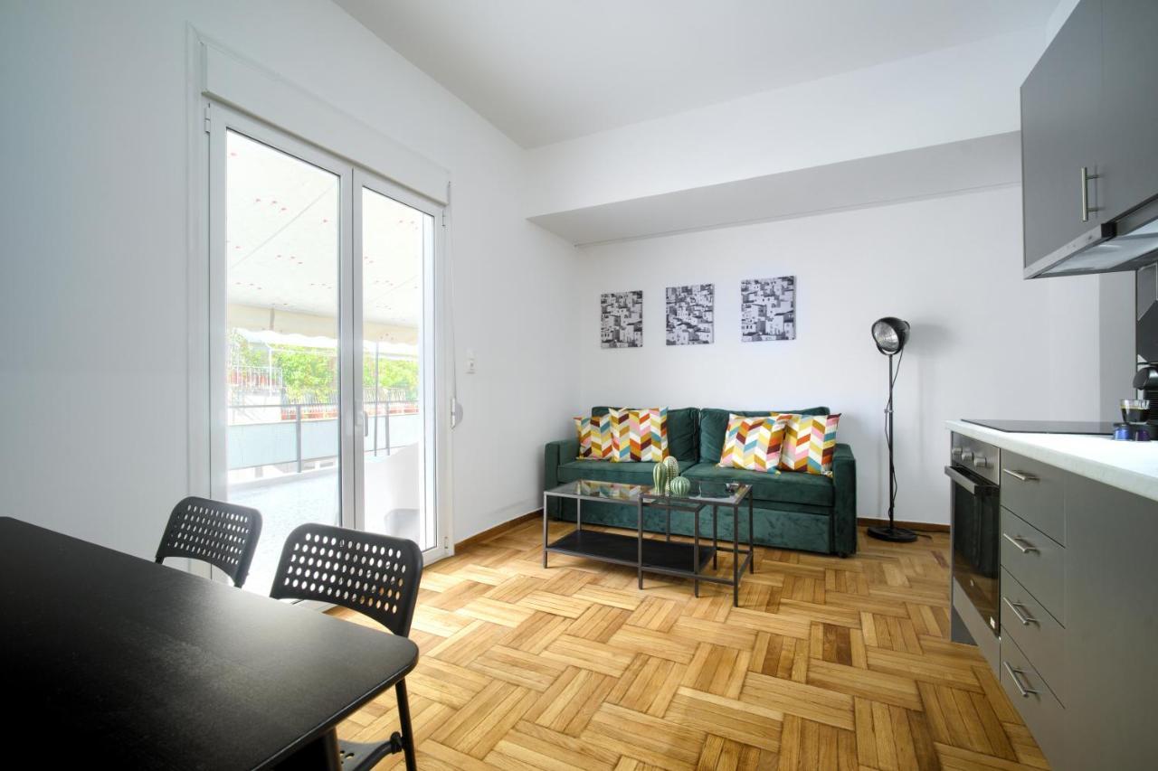 Majestic Flat With Huge Terrace In The City Center 雅典 外观 照片